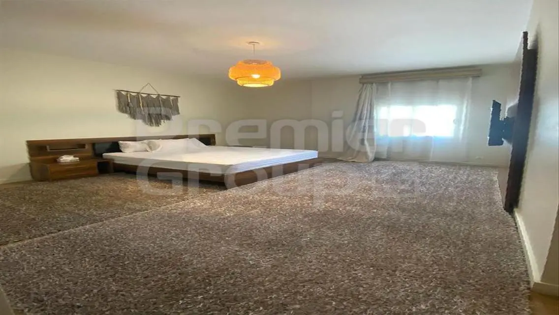 Stunning Apartment with 2500 Square Meters in Prime Location