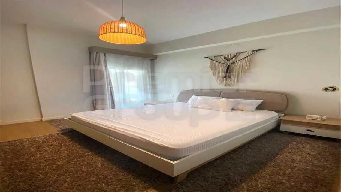 Stunning Apartment with 2500 Square Meters in Prime Location