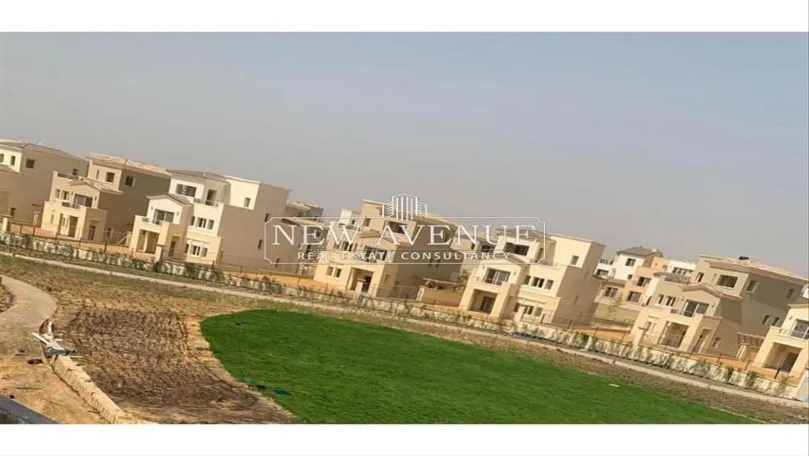 Luxury Villa with Private Garden for Sale