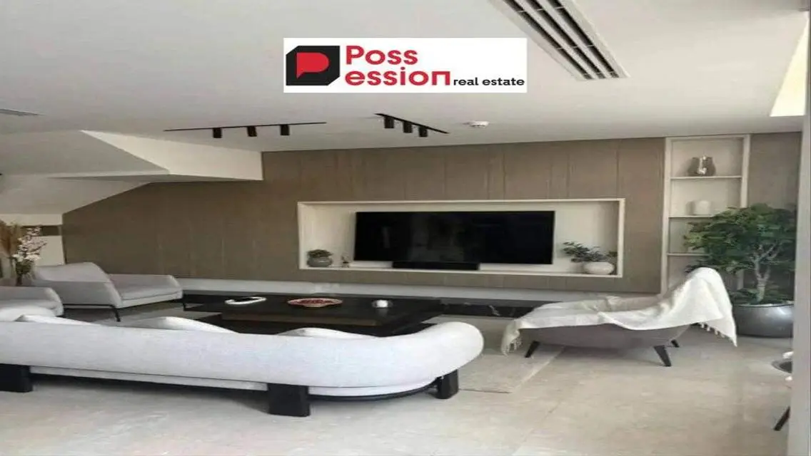 Luxurious Villa for Rent with Spacious 12 Meters