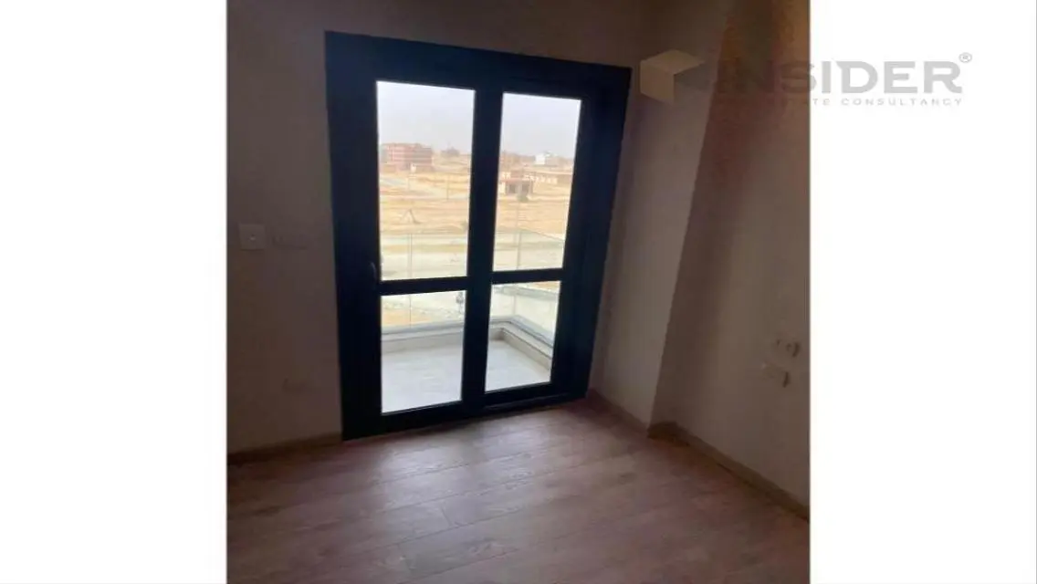 Luxury Apartment for Sale with Lake View