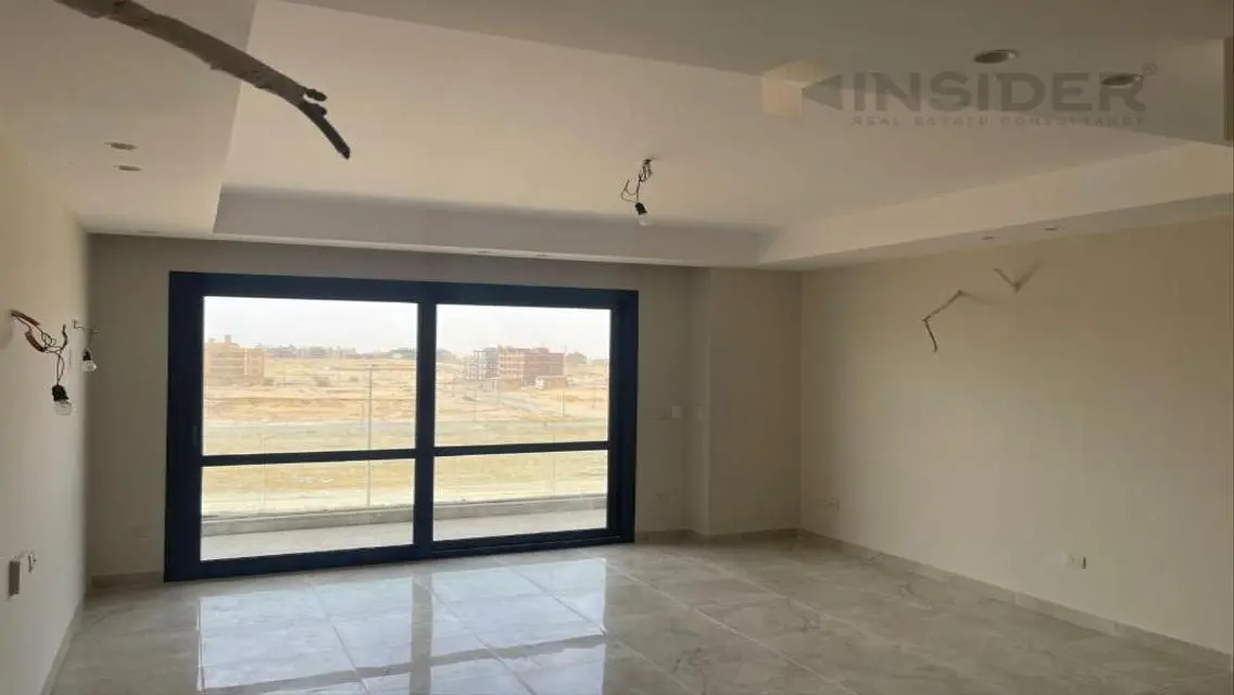 Luxury Apartment for Sale with Lake View