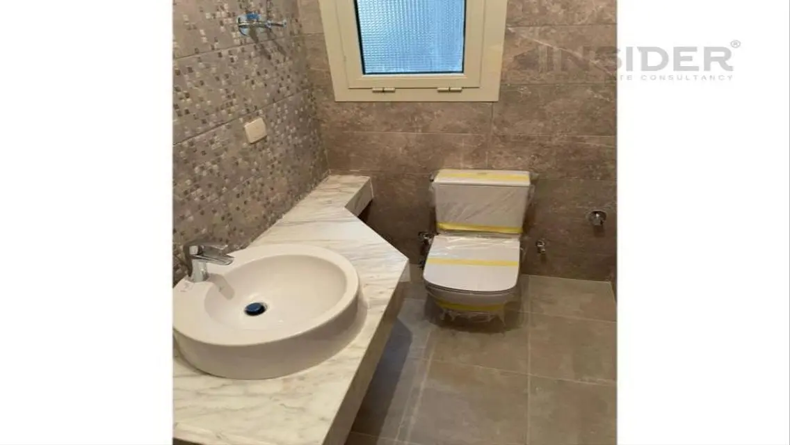 Luxury Apartment for Sale with Lake View