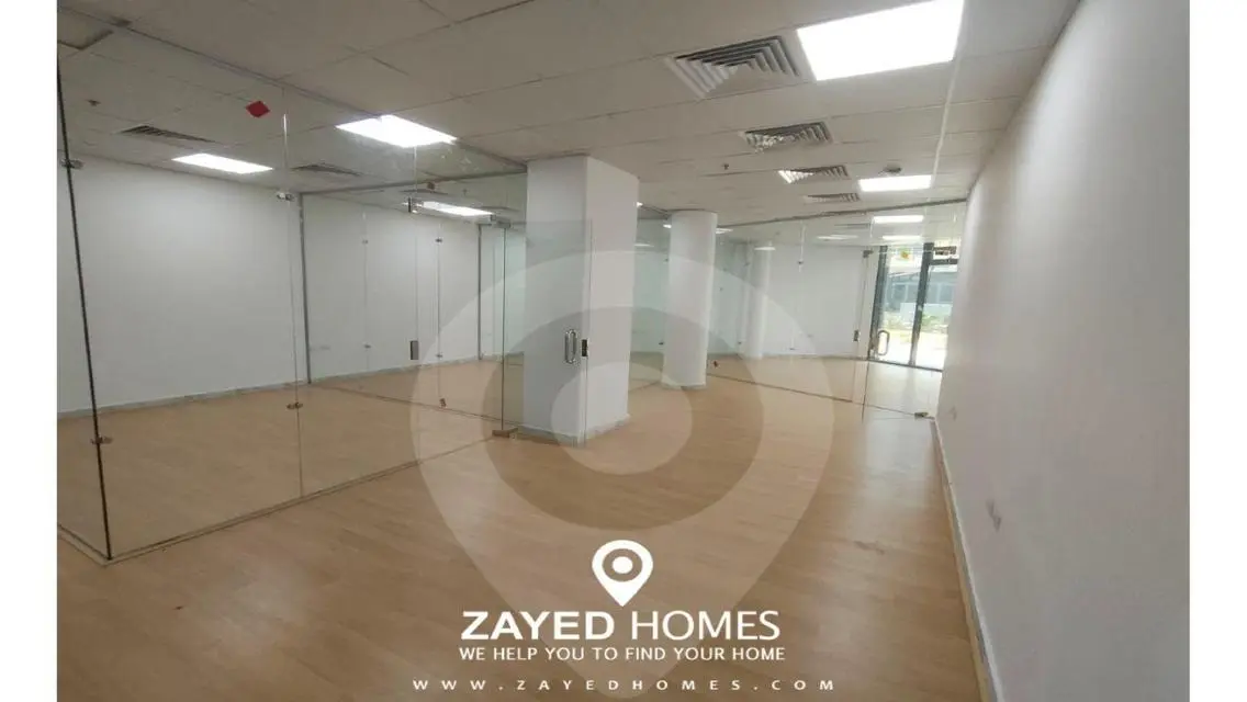 Modern Office for Rent - 100 sqm - Ideal for Your Business Needs
