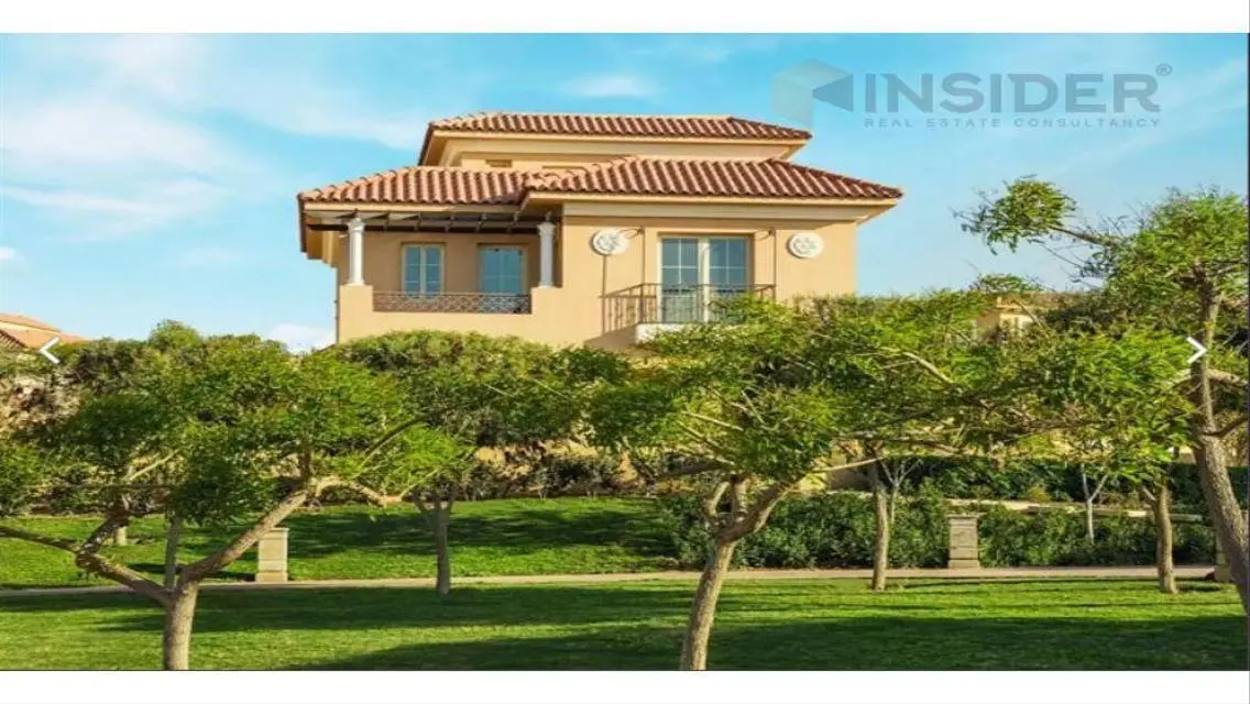 Modern Home with Private Garden and Pool