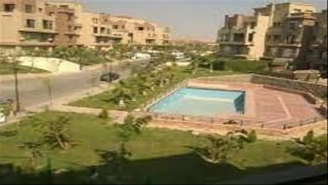 شقة فاخرة مع وسائل الراحة الحديثة للبيع