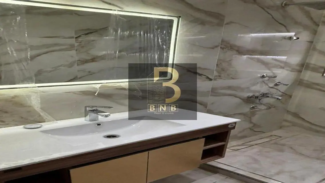 Apartment for Sale in BNB Area with Central Air Conditioning