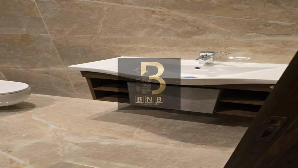 Apartment for Sale in BNB Area with Central Air Conditioning
