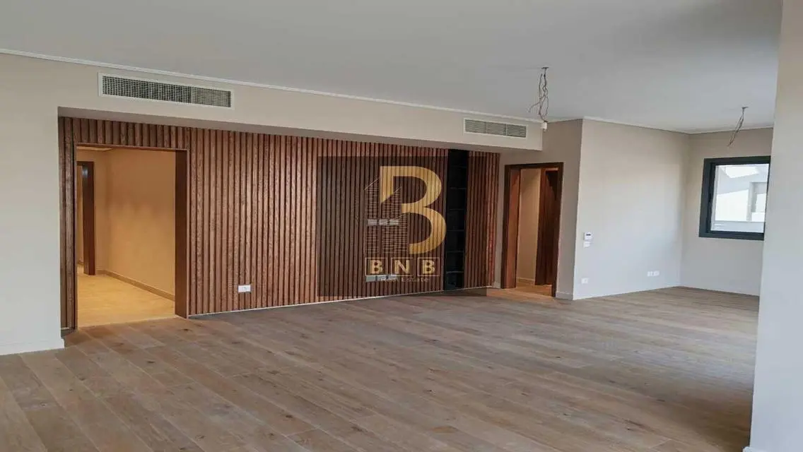 Apartment for Sale in BNB Area with Central Air Conditioning