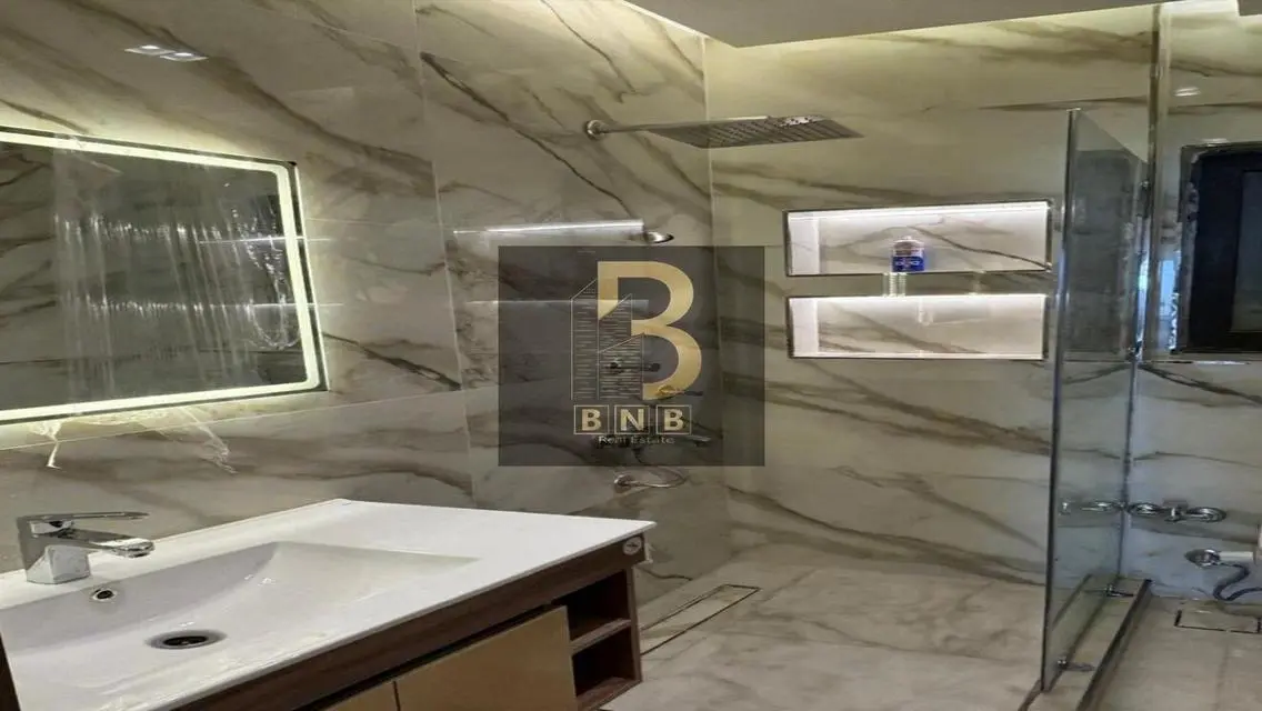 Apartment for Sale in BNB Area with Central Air Conditioning