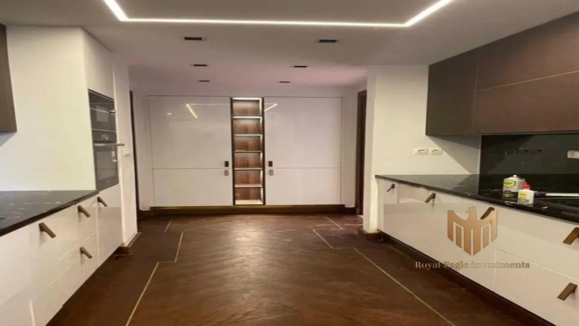 Luxury Apartment for Sale with 2303m Space in the City Center