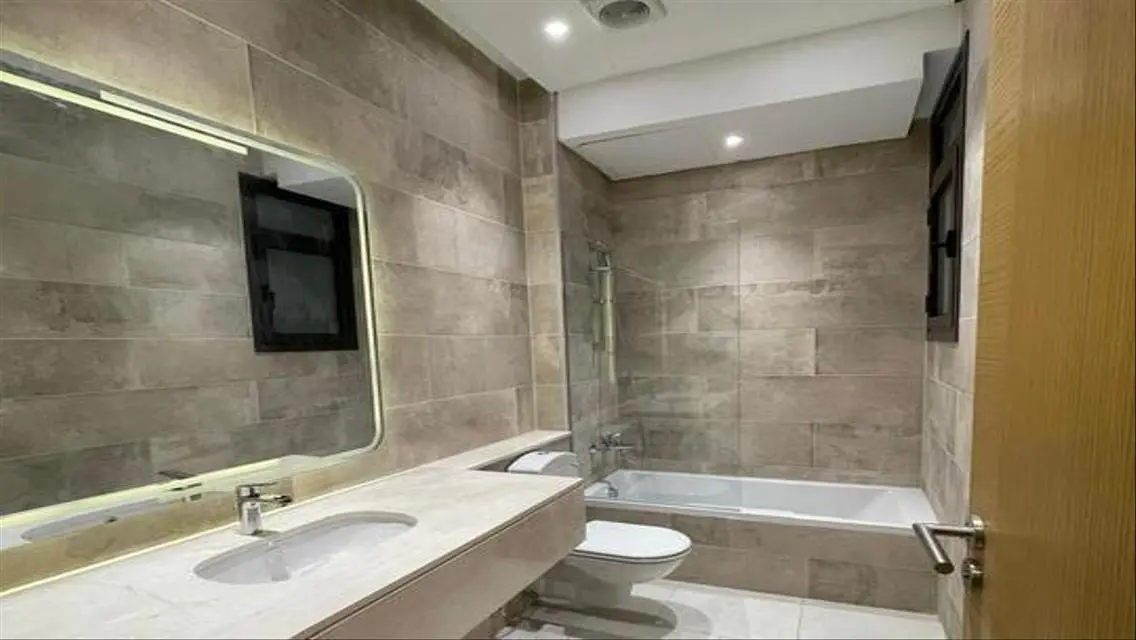 Stunning Apartment with 170 sqm Space in the Heart of the City