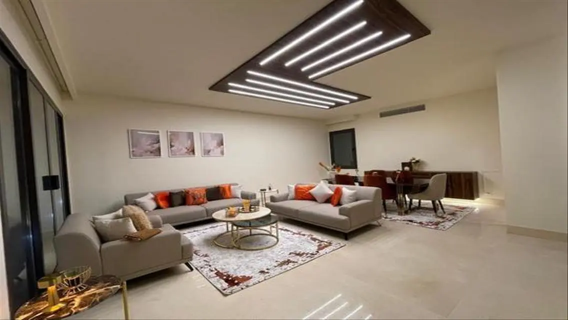 Stunning Apartment with 170 sqm Space in the Heart of the City