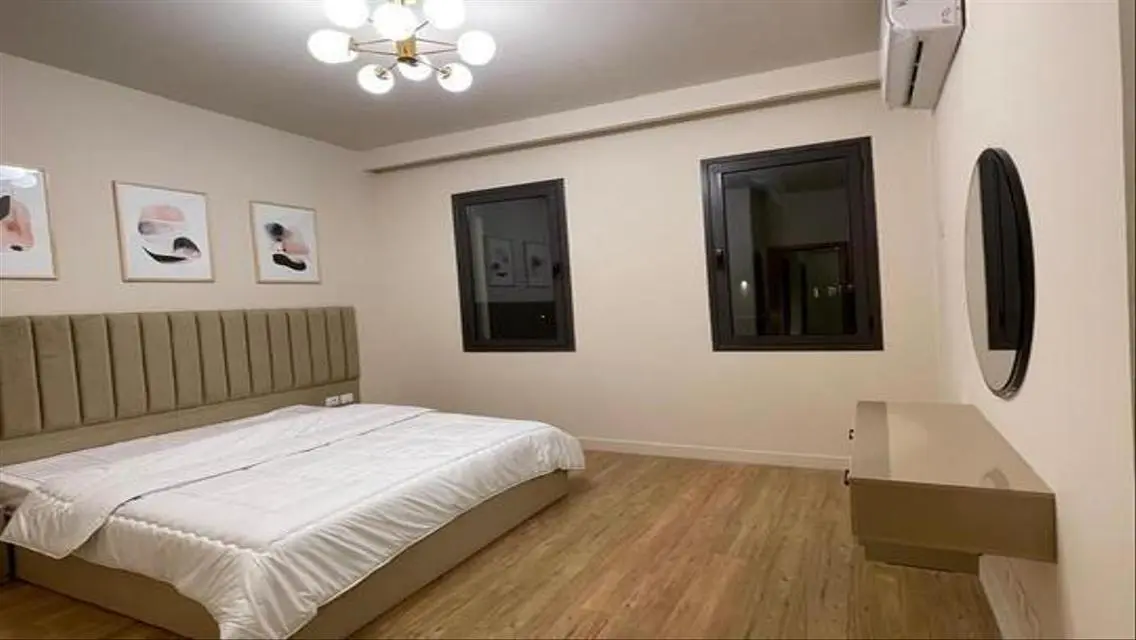 Stunning Apartment with 170 sqm Space in the Heart of the City