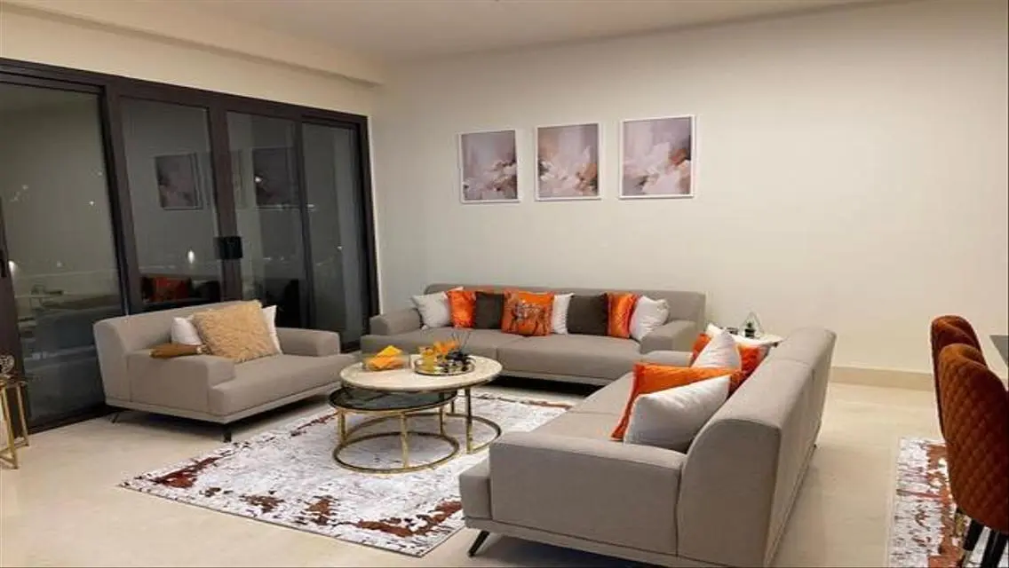 Stunning Apartment with 170 sqm Space in the Heart of the City