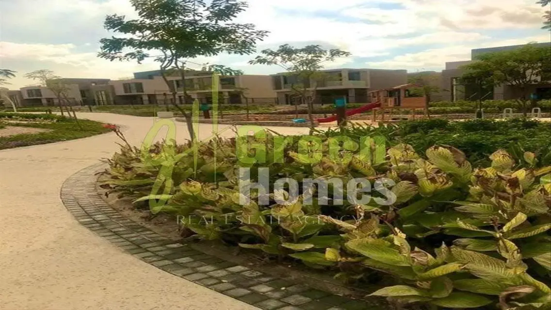 Luxurious Green Home for Sale