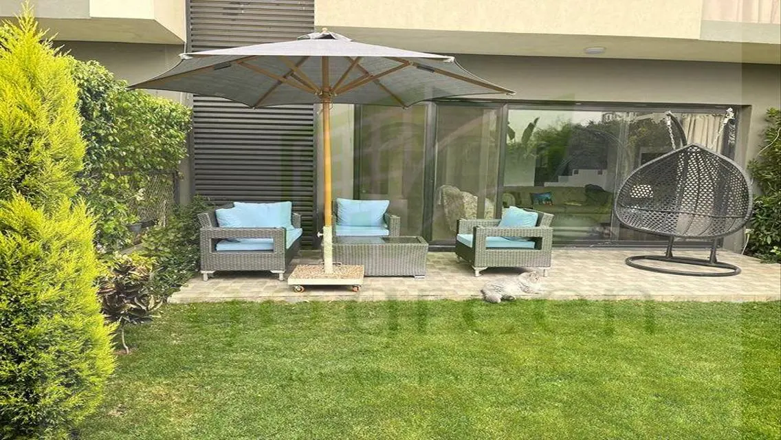 Luxury Villa for Sale Overlooking Lakes