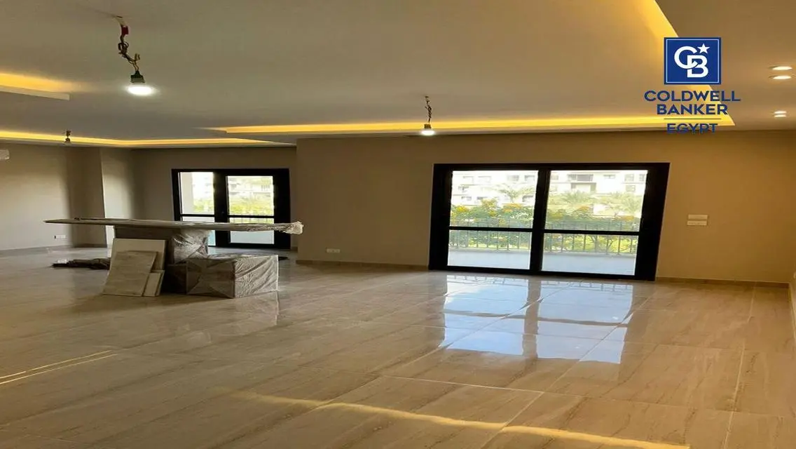 Luxury Apartment for Sale at Coldwell Banker