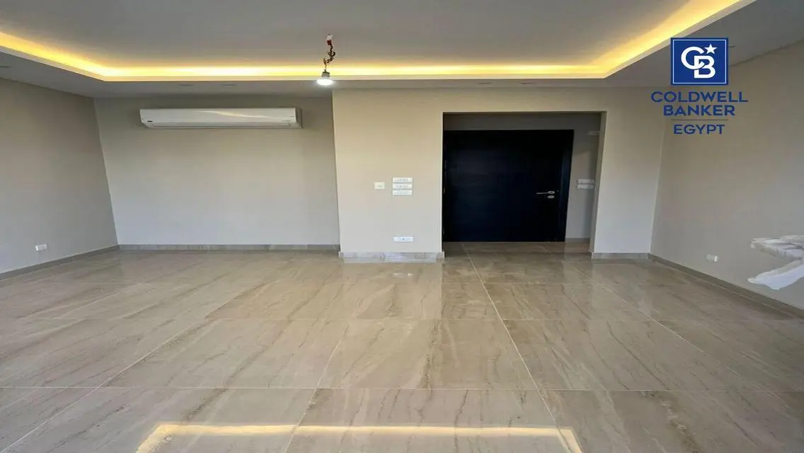 Luxury Apartment for Sale at Coldwell Banker