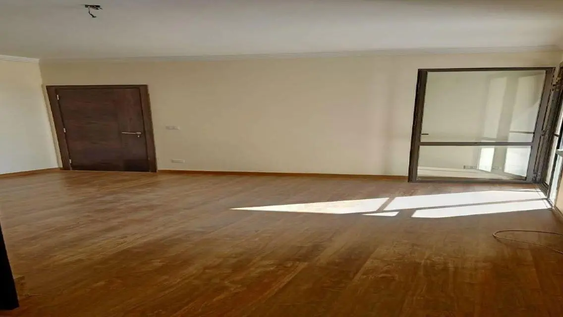 Luxury Apartment for Sale in the Heart of the City
