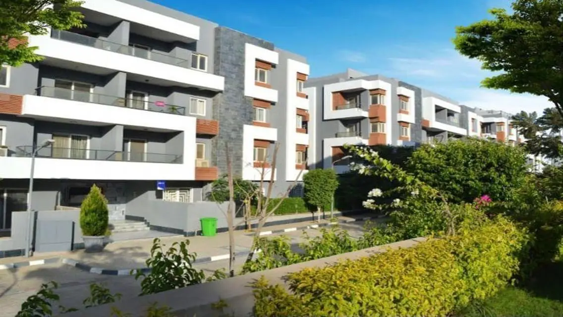 Luxury Apartment in Zayed Regency