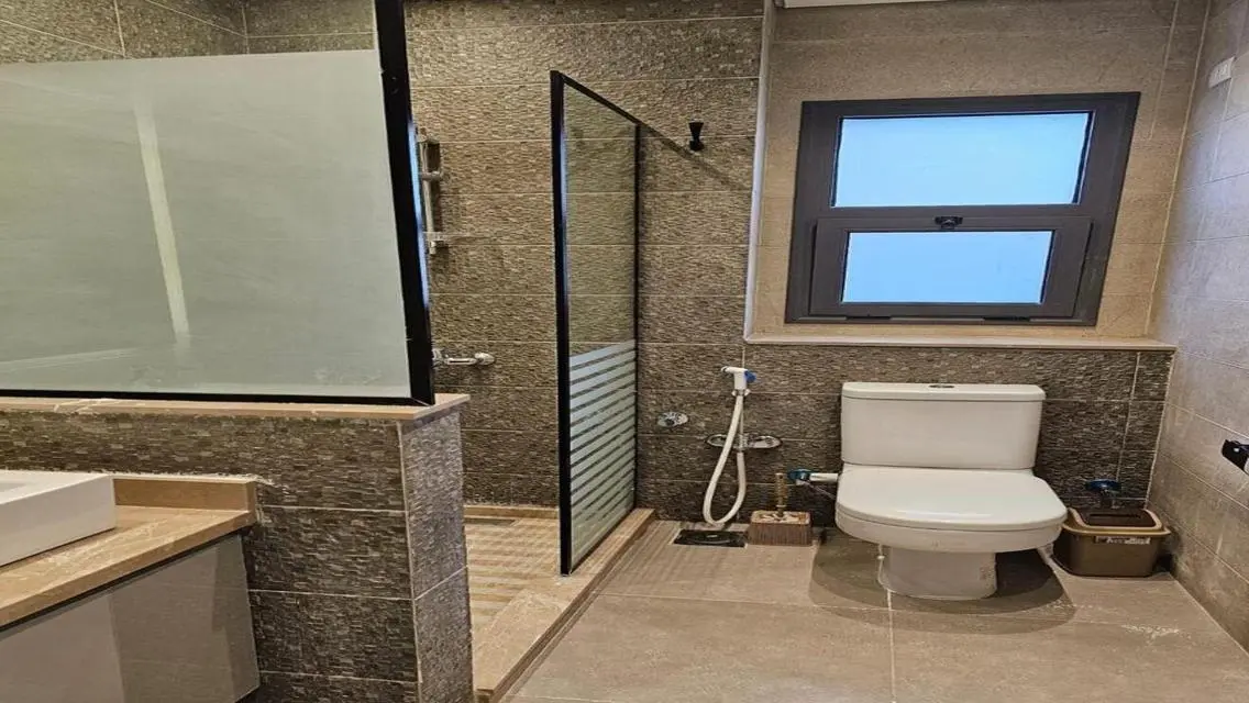 Luxurious Villa for Sale in Eastown at Attractive Price