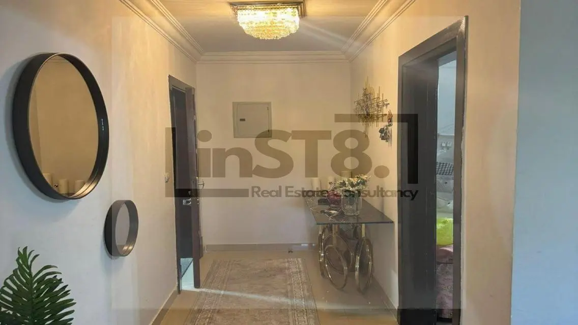 Luxury Apartment for Sale in ST81