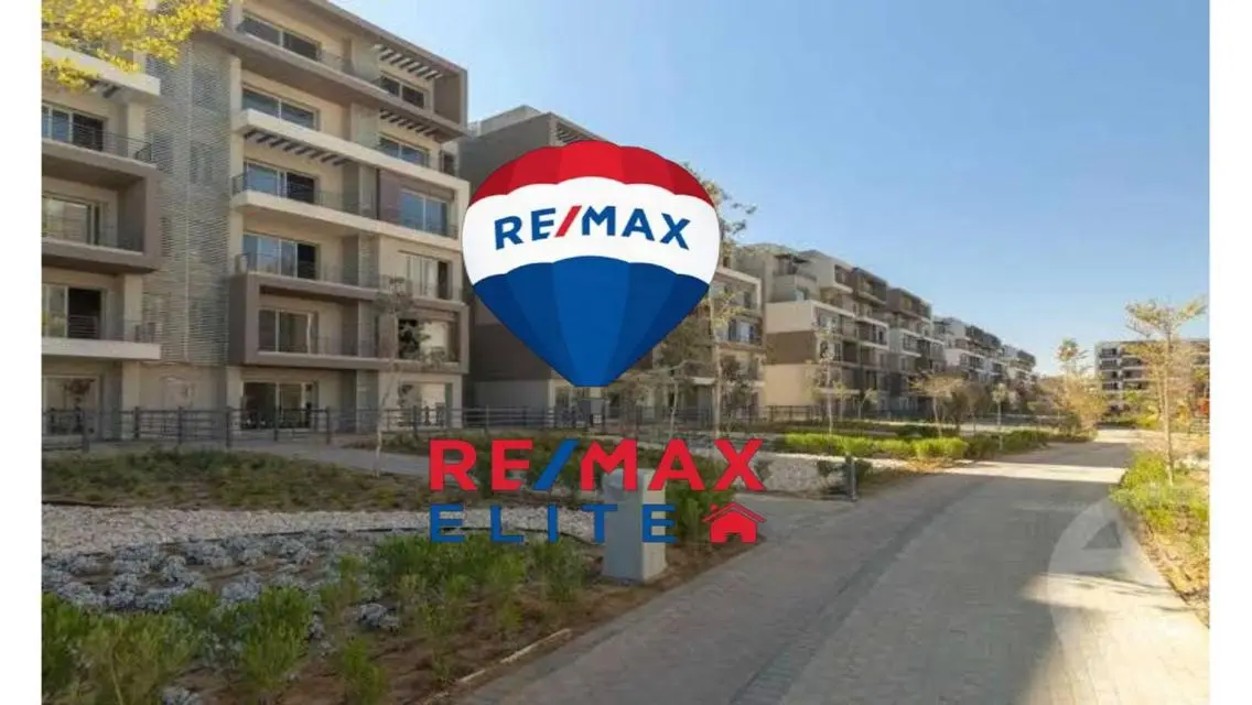 Luxury Apartment with 172-Square-Meter Space in the City Center