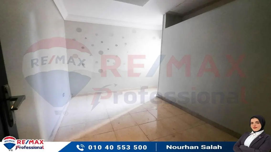 Luxury Apartment with 120 Meters in a Quiet Area