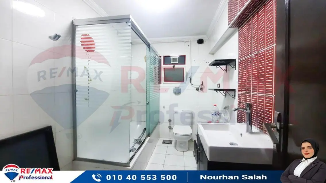 Luxury Apartment with 120 Meters in a Quiet Area