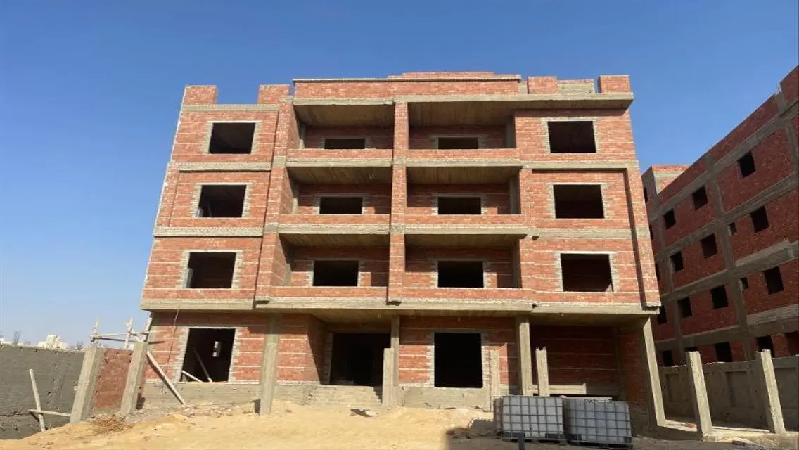 شقة فاخرة للبيع في موقع مميز بسعر مغري