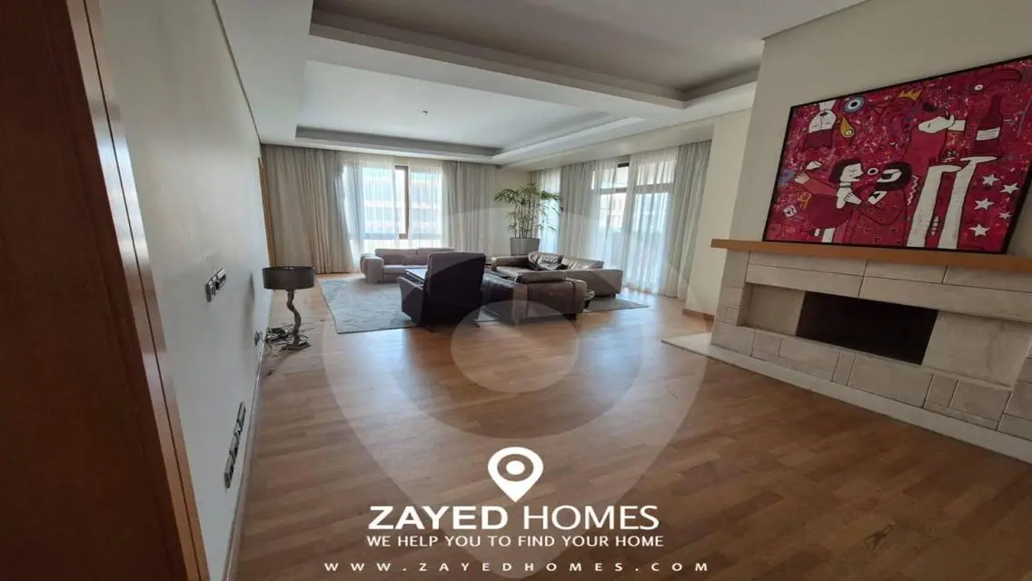 Luxury Apartment in One-16 with Private Garden and Pool