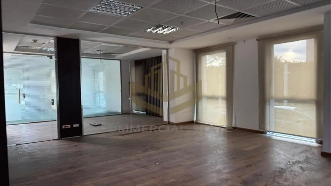 Premium Commercial Unit of 500 sqm