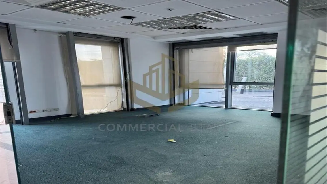 Premium Commercial Unit of 500 sqm