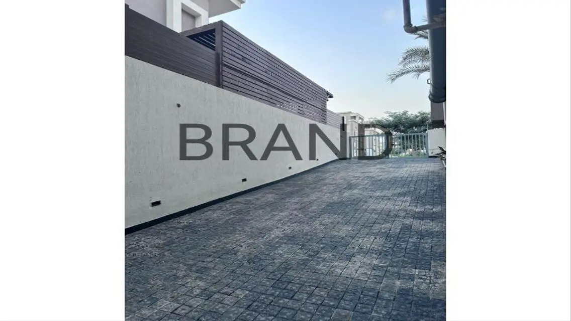 Luxury Villa for Sale with 8000 Square Meters