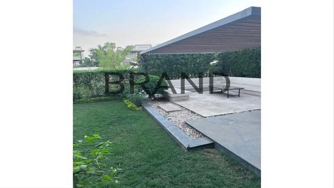 Luxury Villa for Sale with 8000 Square Meters