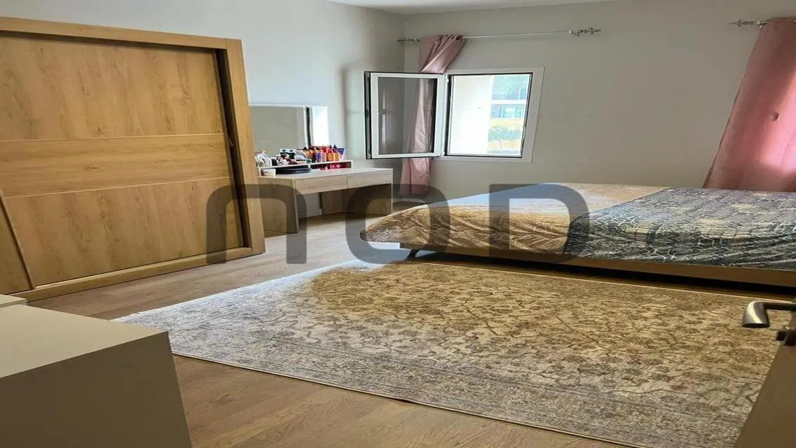 Luxurious Unit in the Heart of Downtown