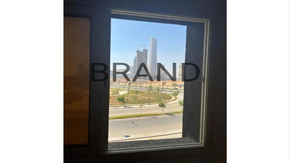 شقة مميزة للإيجار بمساحة 175 متر