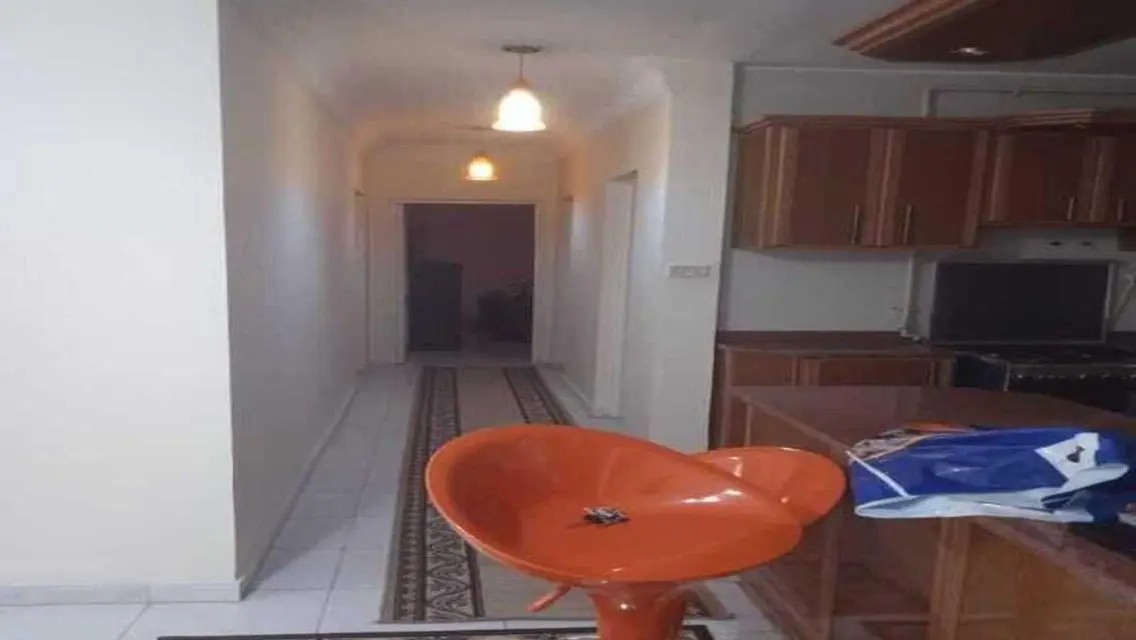 شقة فاخرة بمساحة واسعة مع إطلالة مميزة