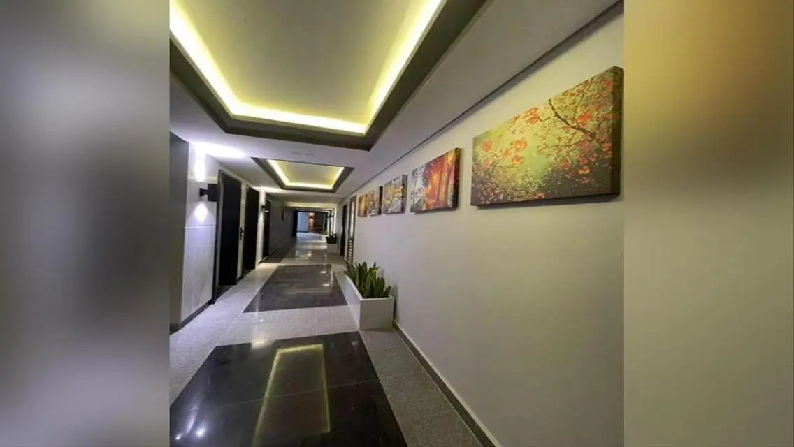 فيلا فاخرة مع حديقة ومسبح خاص