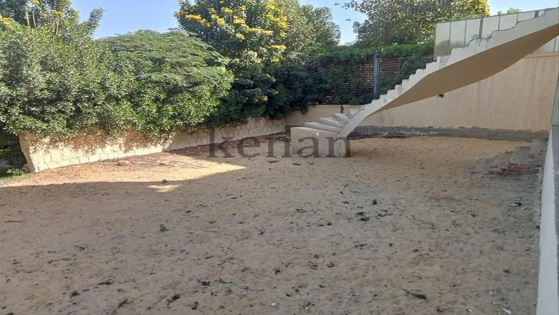 Luxurious Apartment with Spacious Balcony and Private Pool