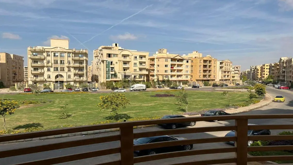 شقة فاخرة للبيع في قلب المدينة