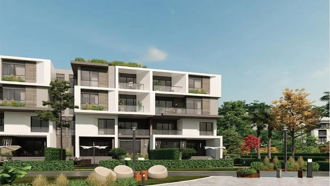Stunning Apartment with Balcony and Scenic Views