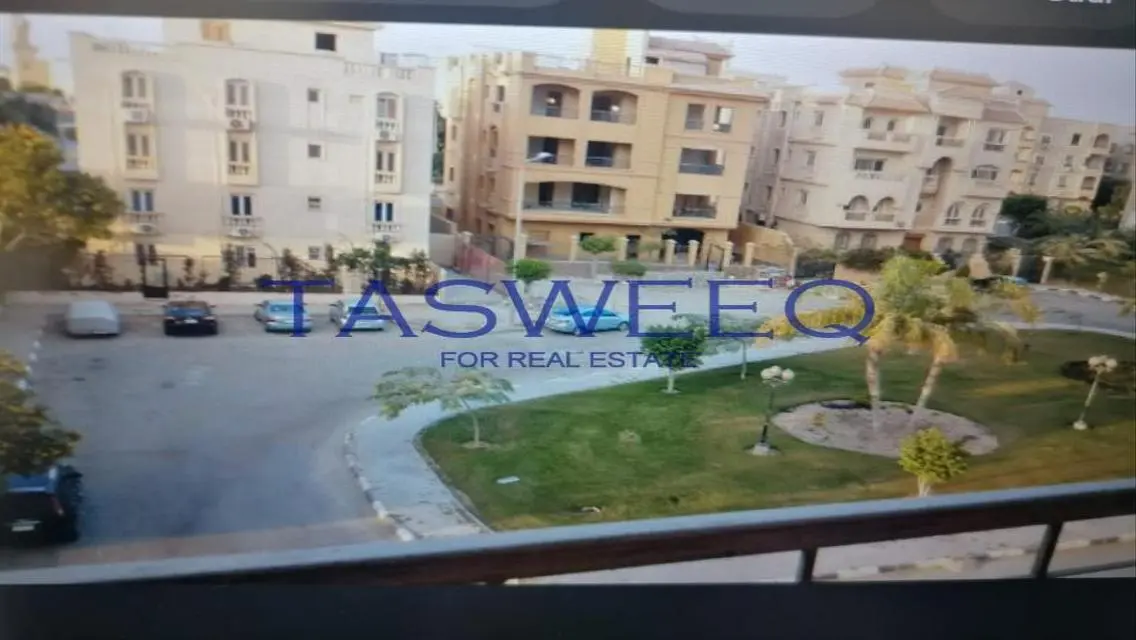 فيلا فاخرة للبيع بسعر مغري
