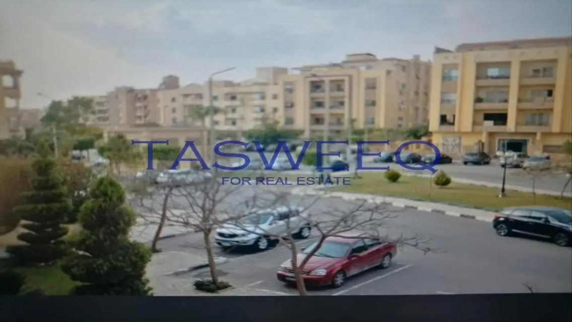 فيلا فاخرة للبيع بسعر مغري