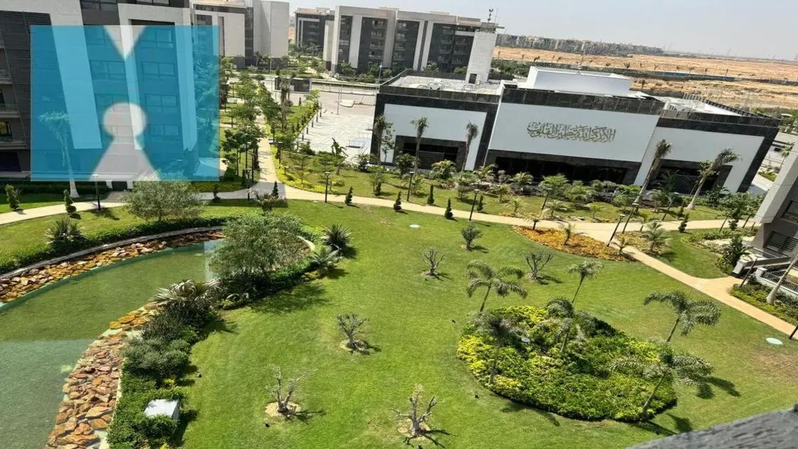 شقة فاخرة متميزة للإيجار - 3 غرف نوم ومسبح مشترك