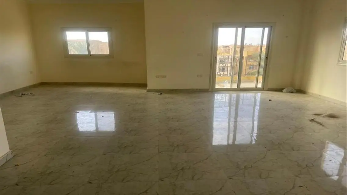 شقة فاخرة للبيع بمساحة 20 متر