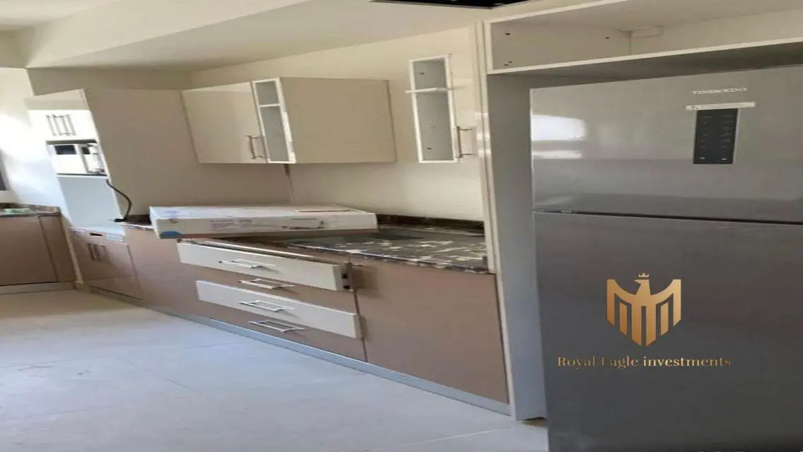 Luxurious Apartment for Sale in a Quiet Neighborhood