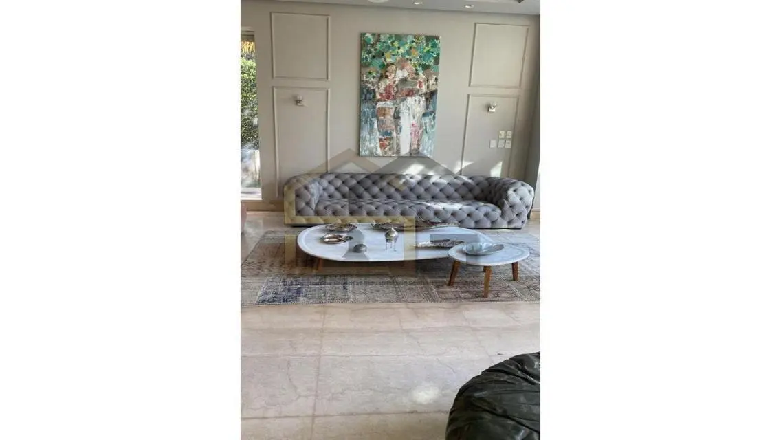 Luxury Villa for Sale - 400 sqm with Private Pool!