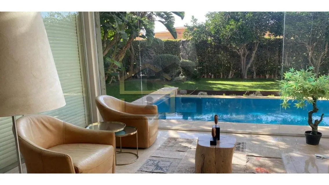 Luxury Villa for Sale - 400 sqm with Private Pool!